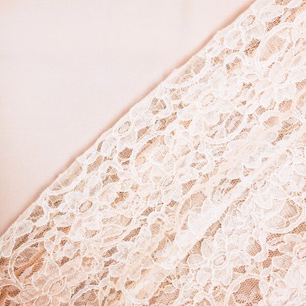 Lace-Xanna