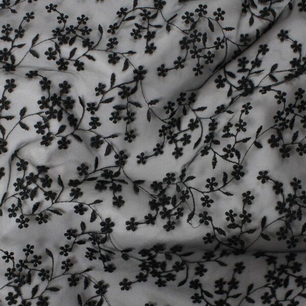 Lace-Daisy Embroidery - Image 9