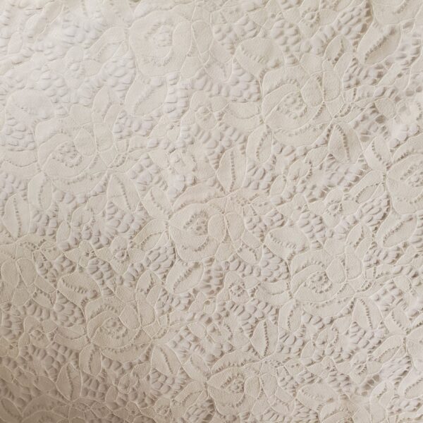 Lace- Camellia - Image 3